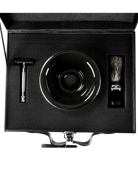 4 Piece Complete Wet Shave Kit with Badger Brush